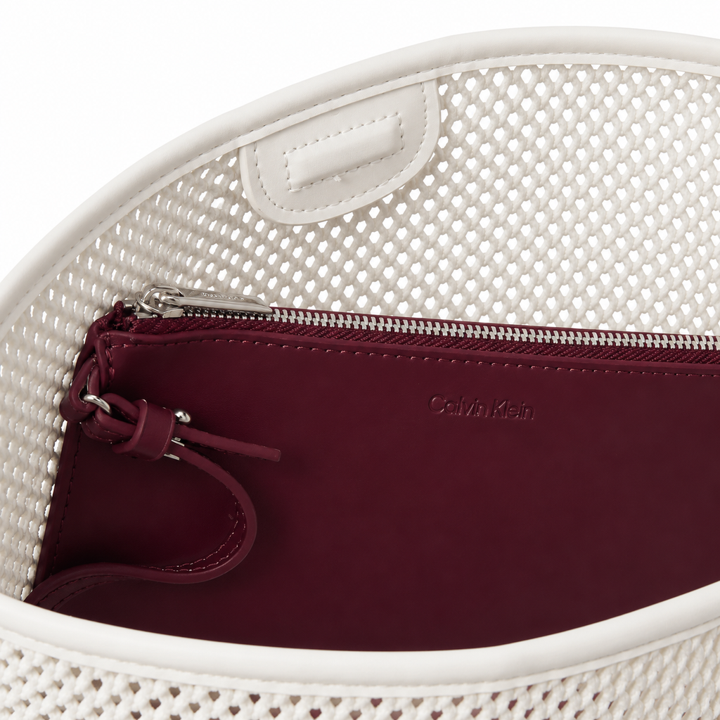 Emblem Bucket - Handbag - white